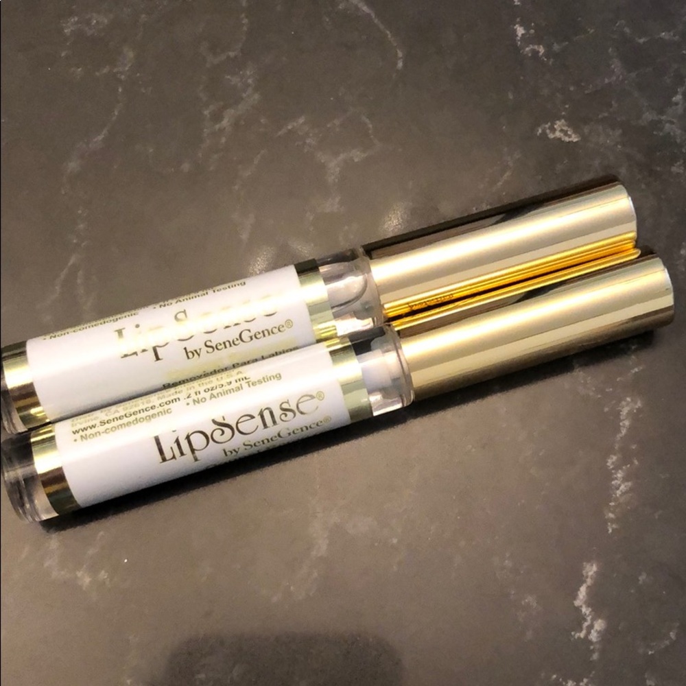 Lip Sense oops remover (one left)